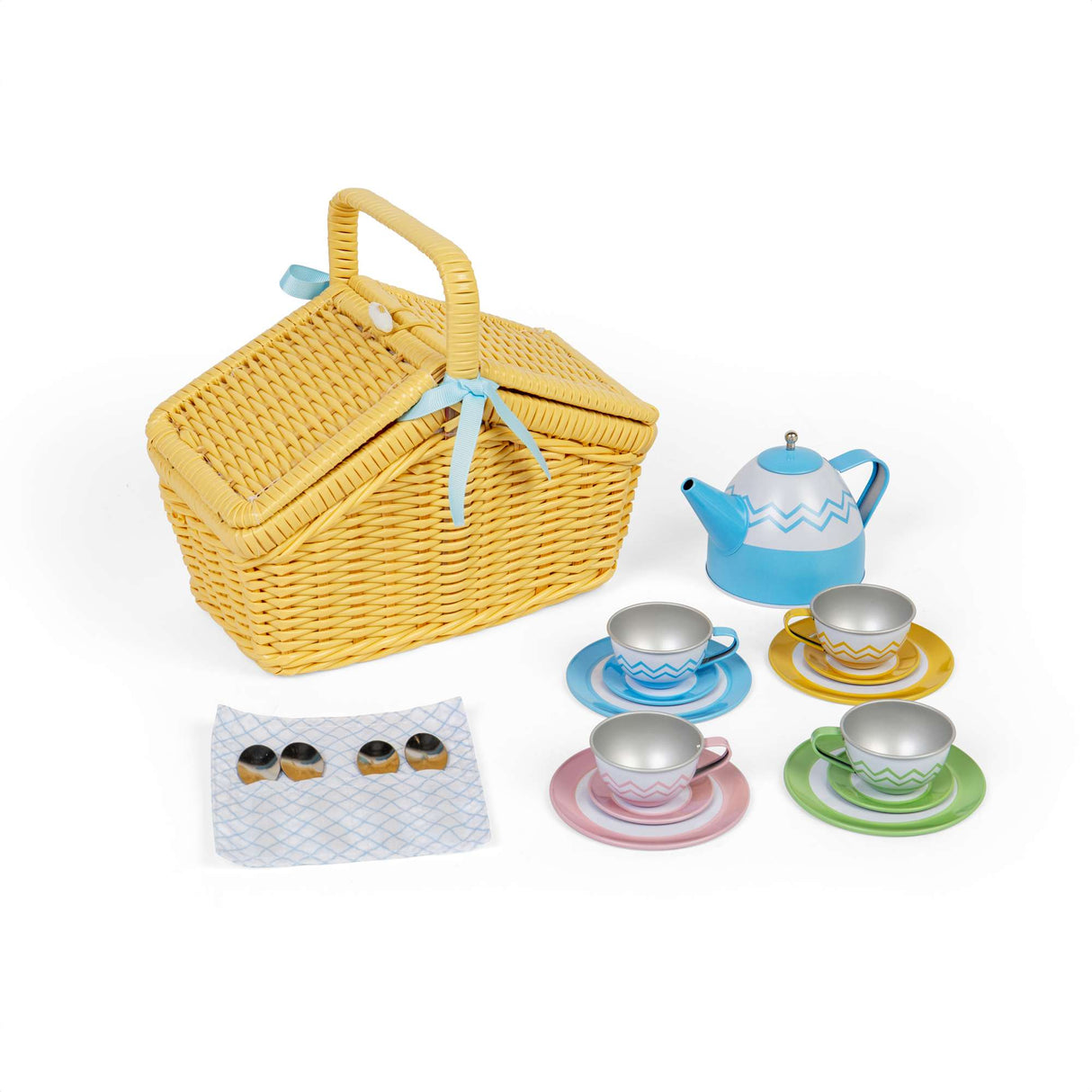 Picnic Set in Basket