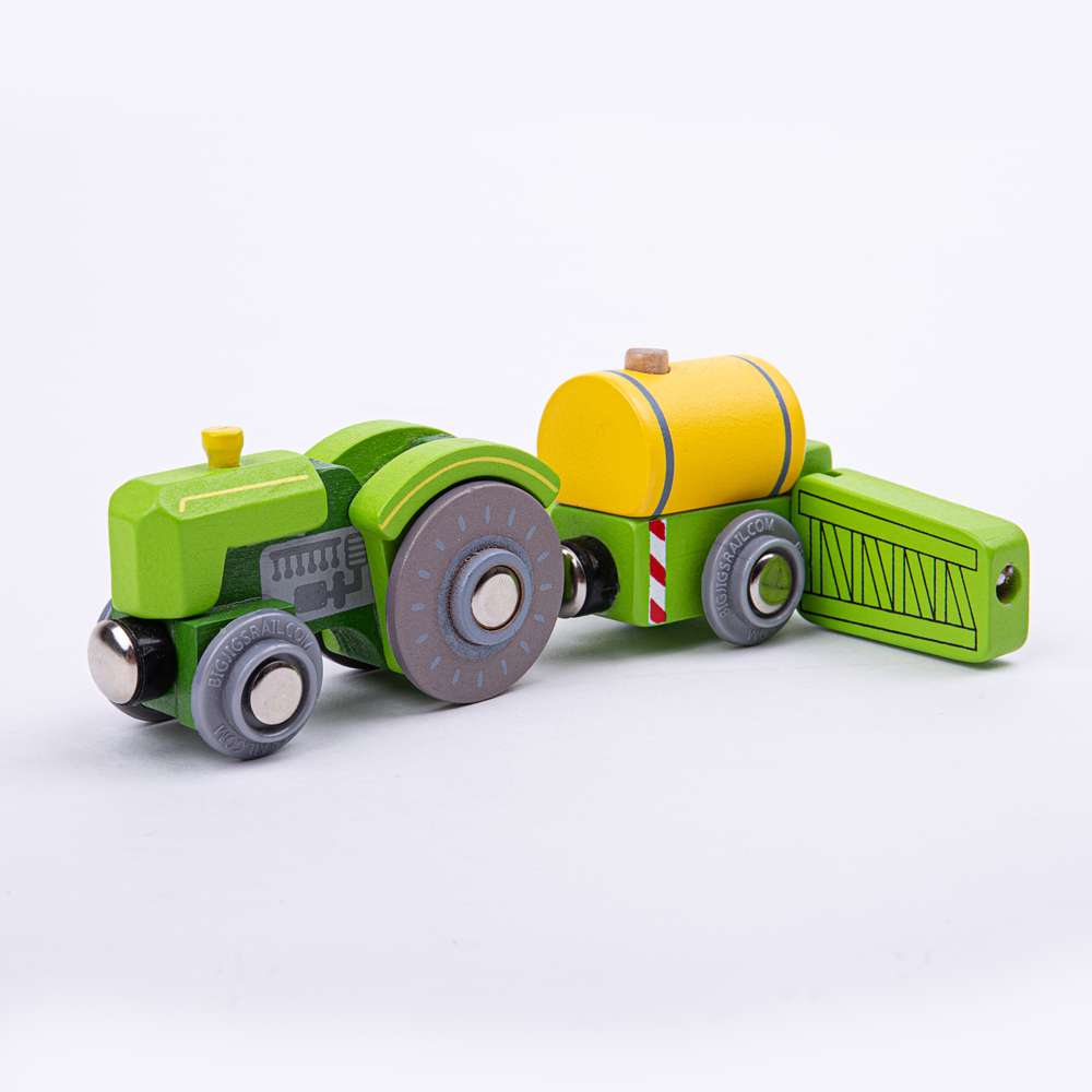 Tractor and Crop Sprayer - DAMAGED BOX