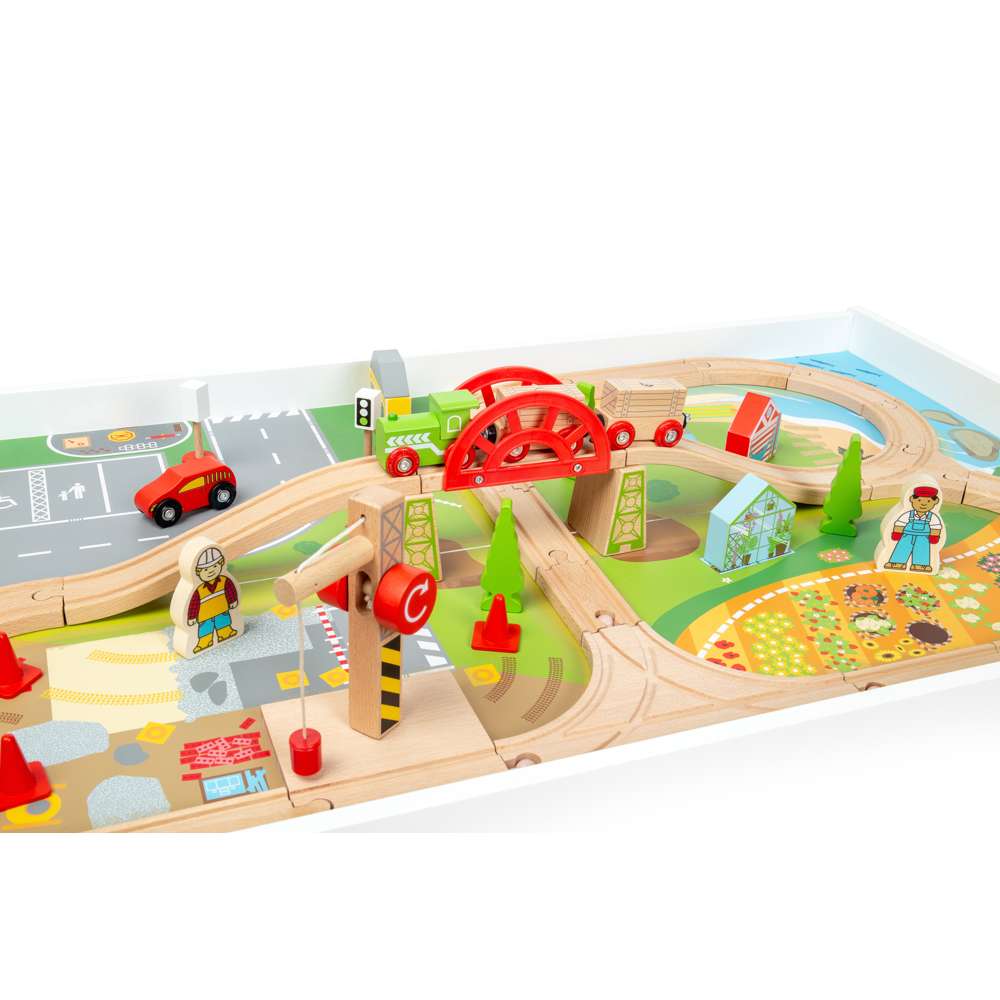 Train Set & Table
