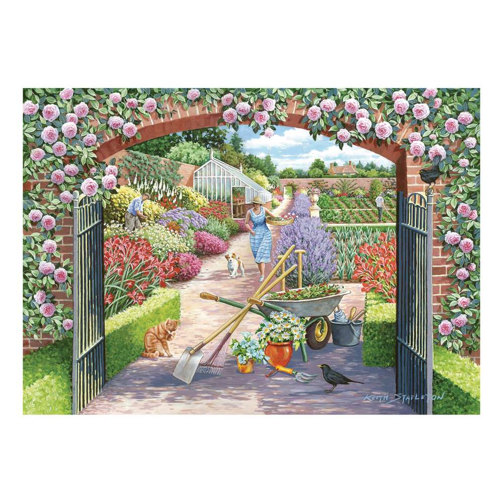 Walled Garden BIG 250 Puzzle - Damaged Box