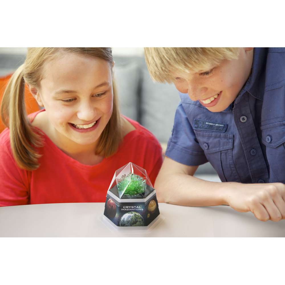 Crystal Growing - Crystal Imaginations (Red)