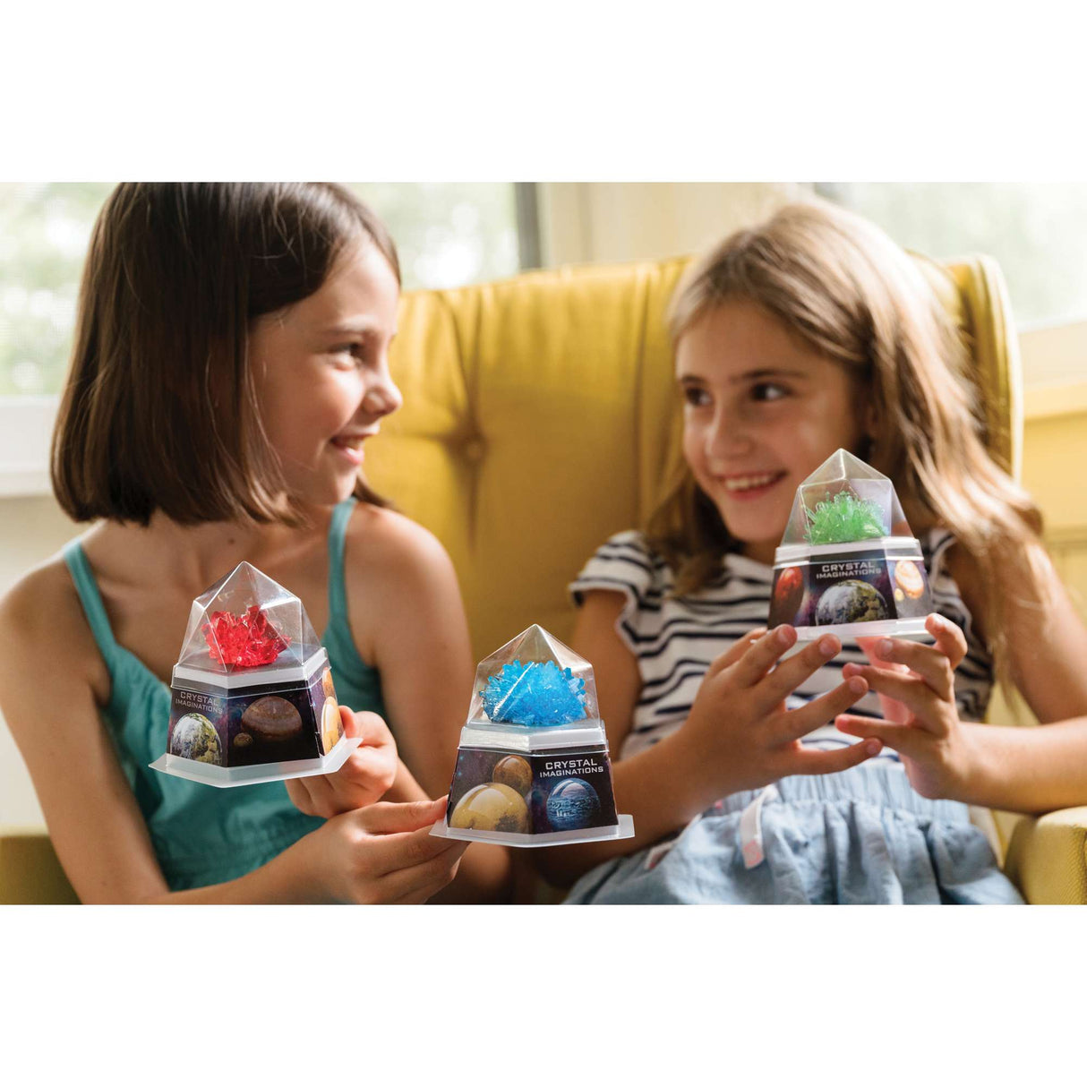 Crystal Growing - Crystal Imaginations (Red)