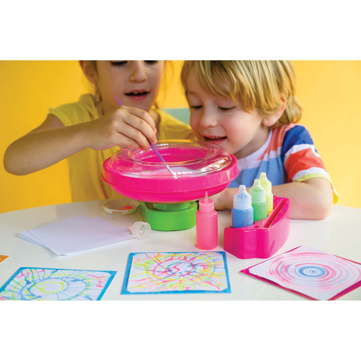 Thinking Kits - Tornado Spin Art