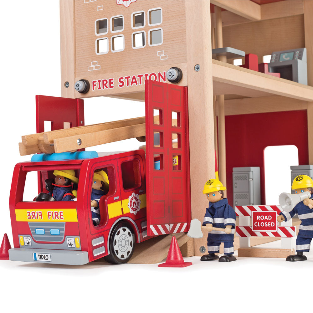 Fire Station - DAMAGED BOX