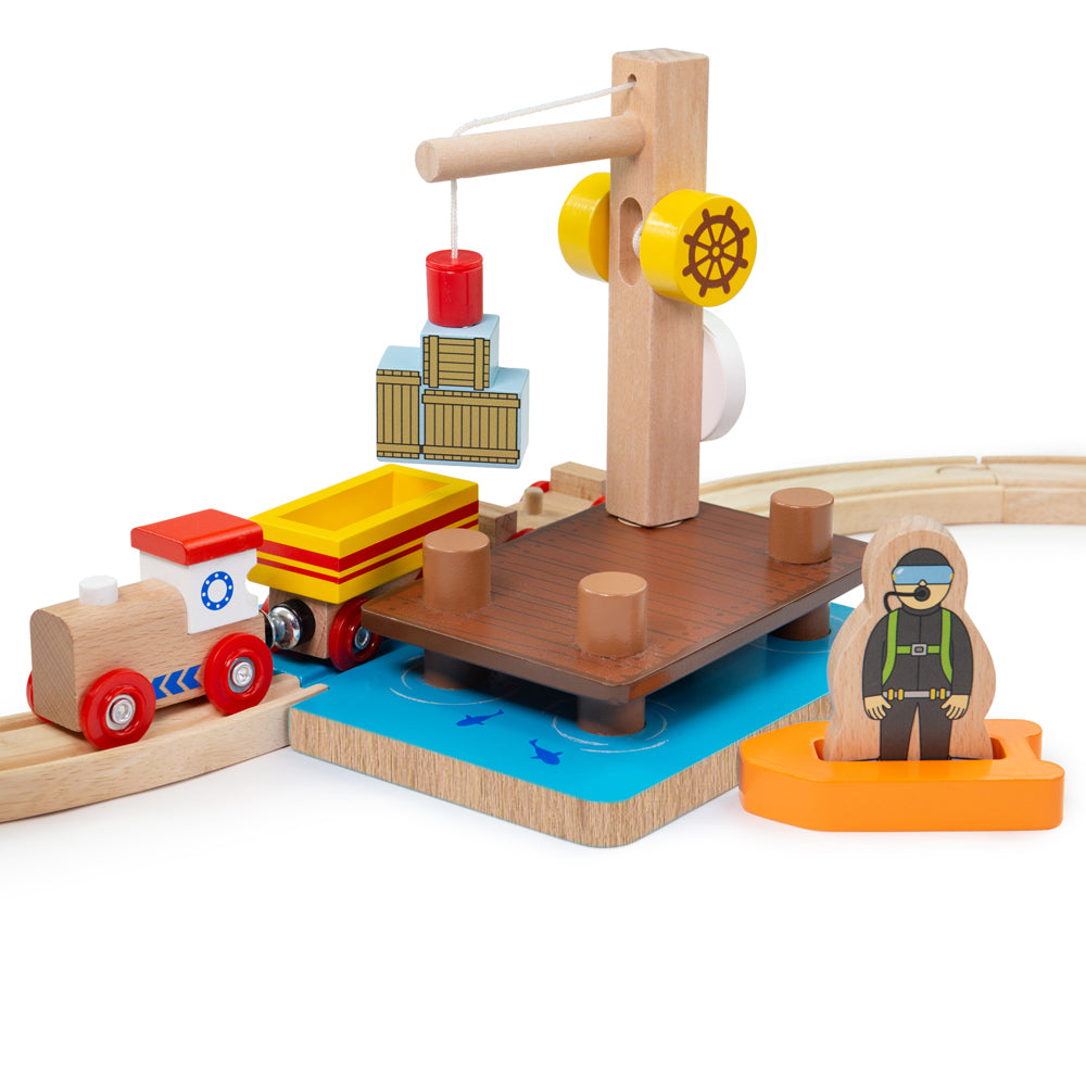 Wooden Railway Crane Dock | Wooden Train Set Accessories | Bigjigs Toys