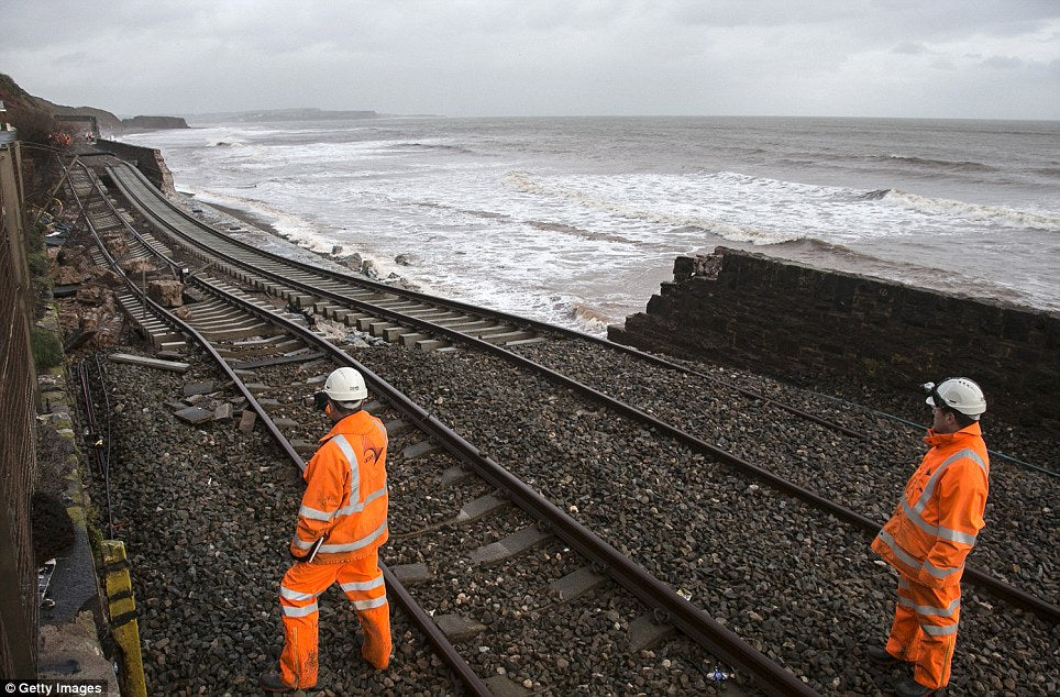 Bigjigs Rail Help Get Dawlish Back on Track