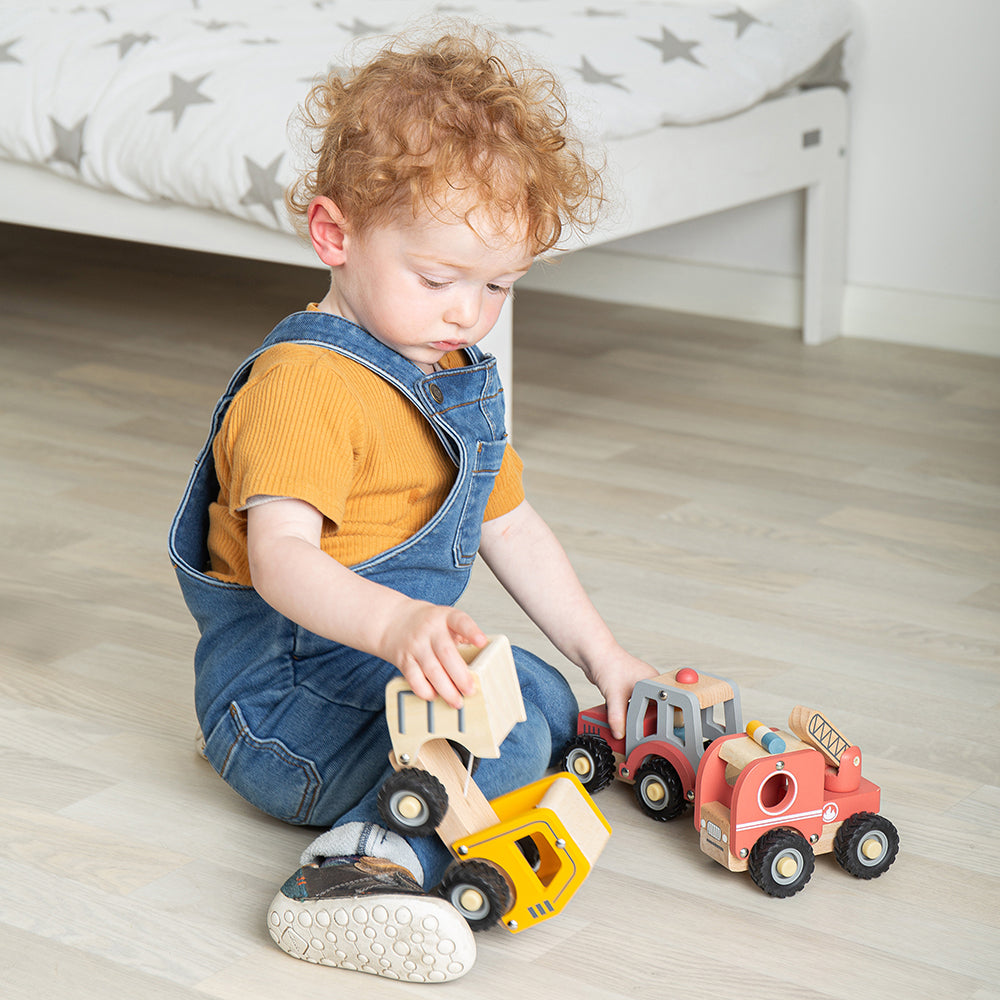 mini-wooden-fire-truck-toy-damaged-box-36022-4