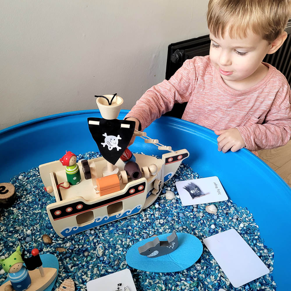 mini-pirate-ship-playset-damaged-box-BJ685-7