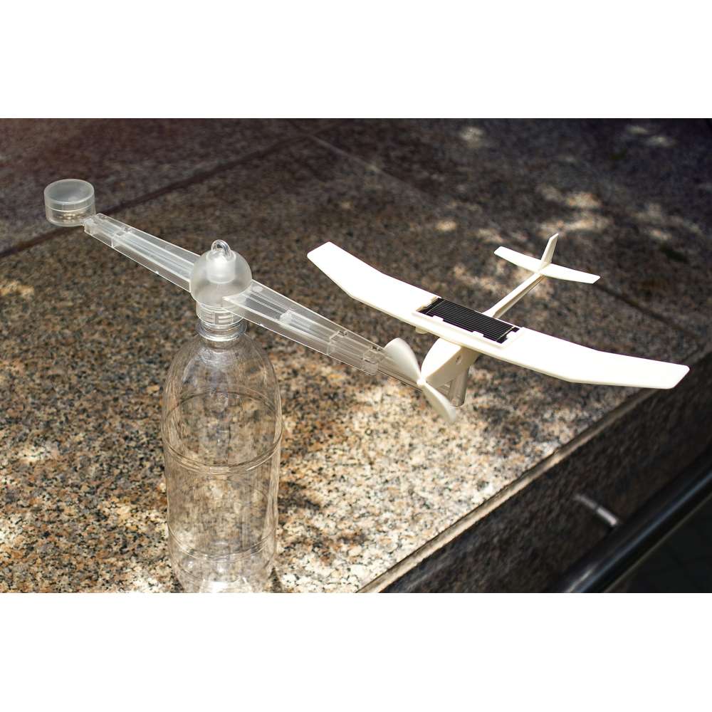 Science Plane Green Science - Plane Mobile – Bigjigs Toys