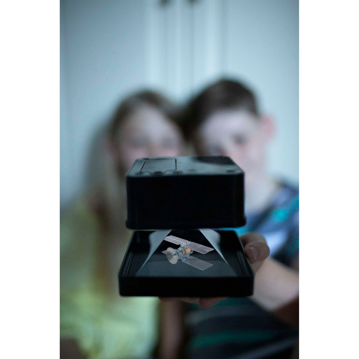 KidzLabs - Hologram Projector