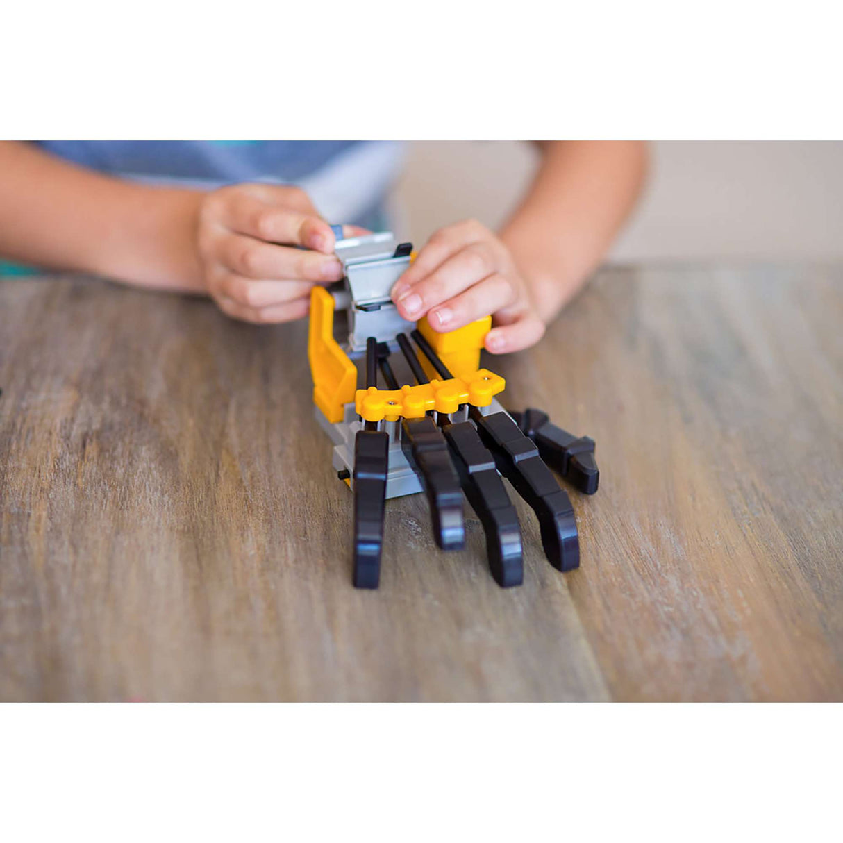 KidzRobotix - Motorised Robot Hand