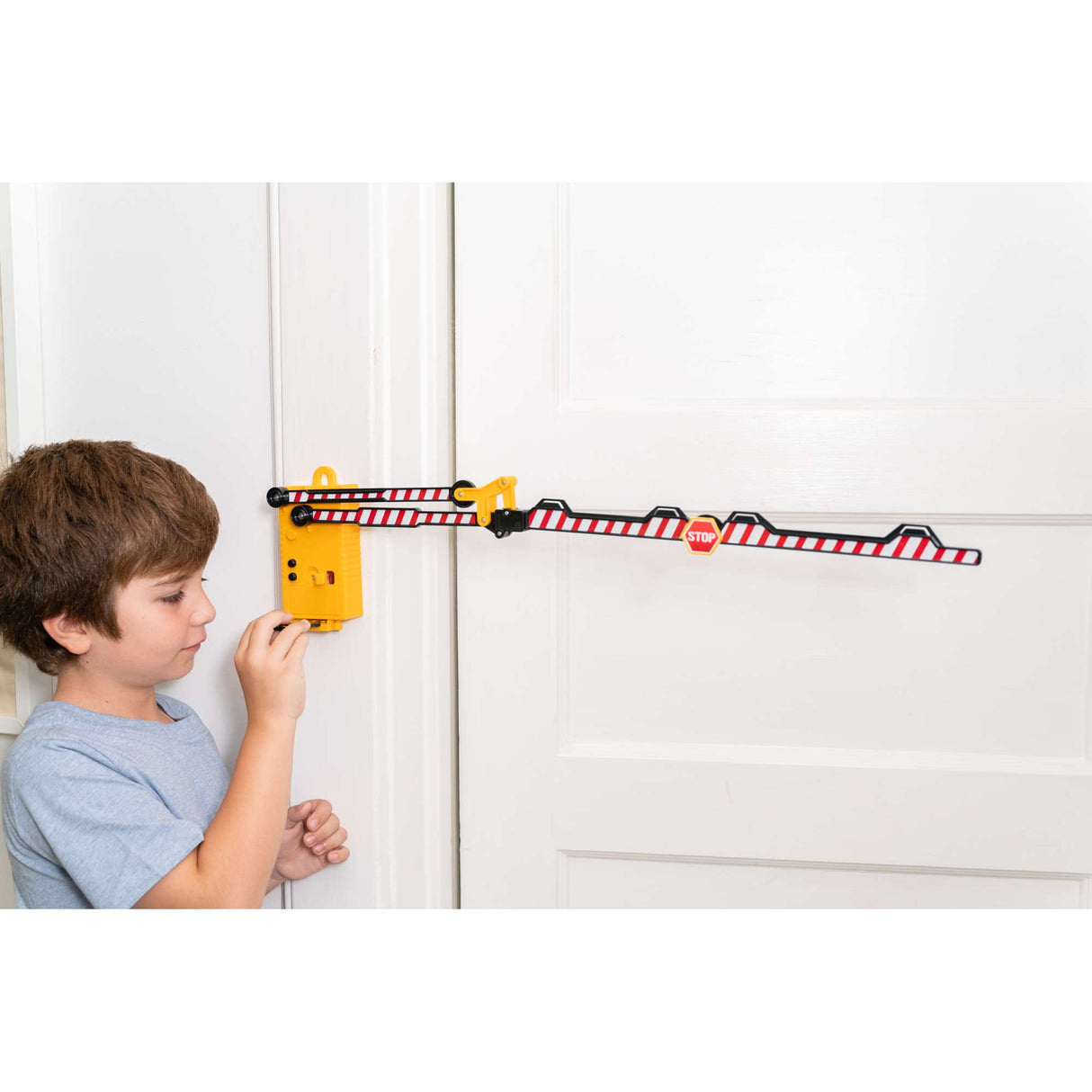 KidzLabs - Motorised Barrier Gate