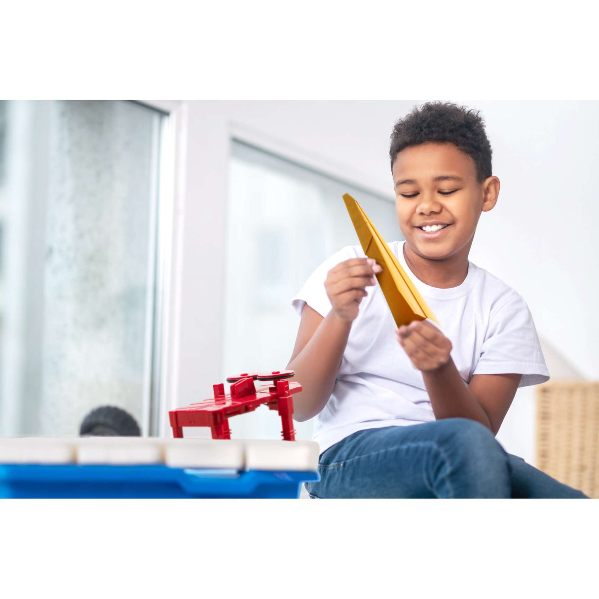 Science In Action - Electric Plane Launcher - Damaged Box