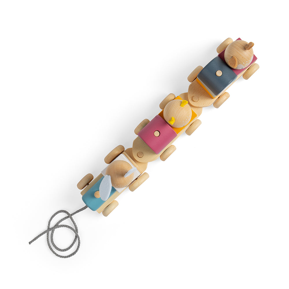 activity-pull-along-train-damaged-box-32012-5