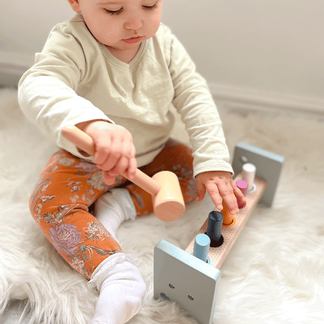 FSC® Certified Hammer Bench - Damaged Box