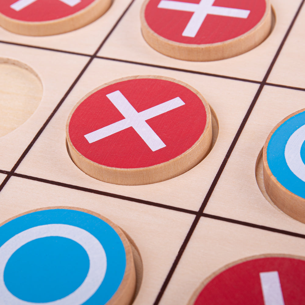 Noughts and Crosses - Damaged Box