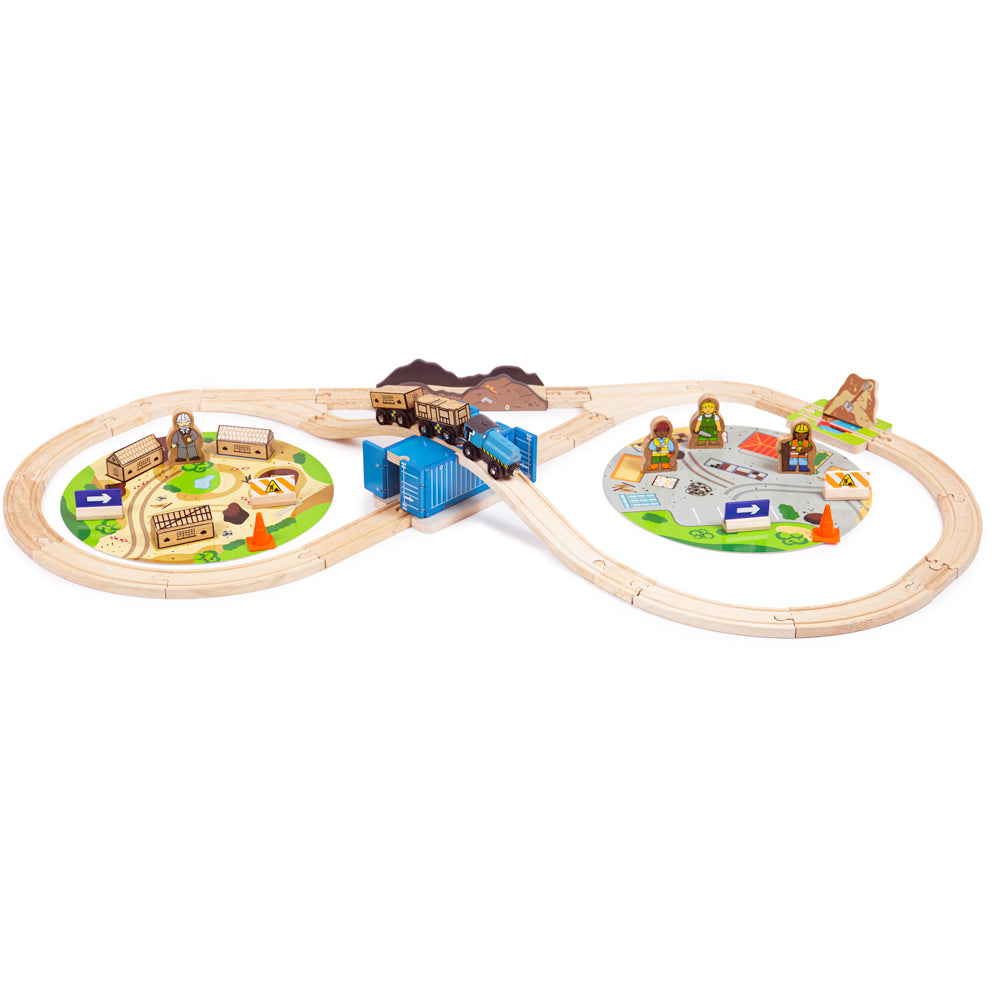 Construction Train Set - DAMAGED BOX