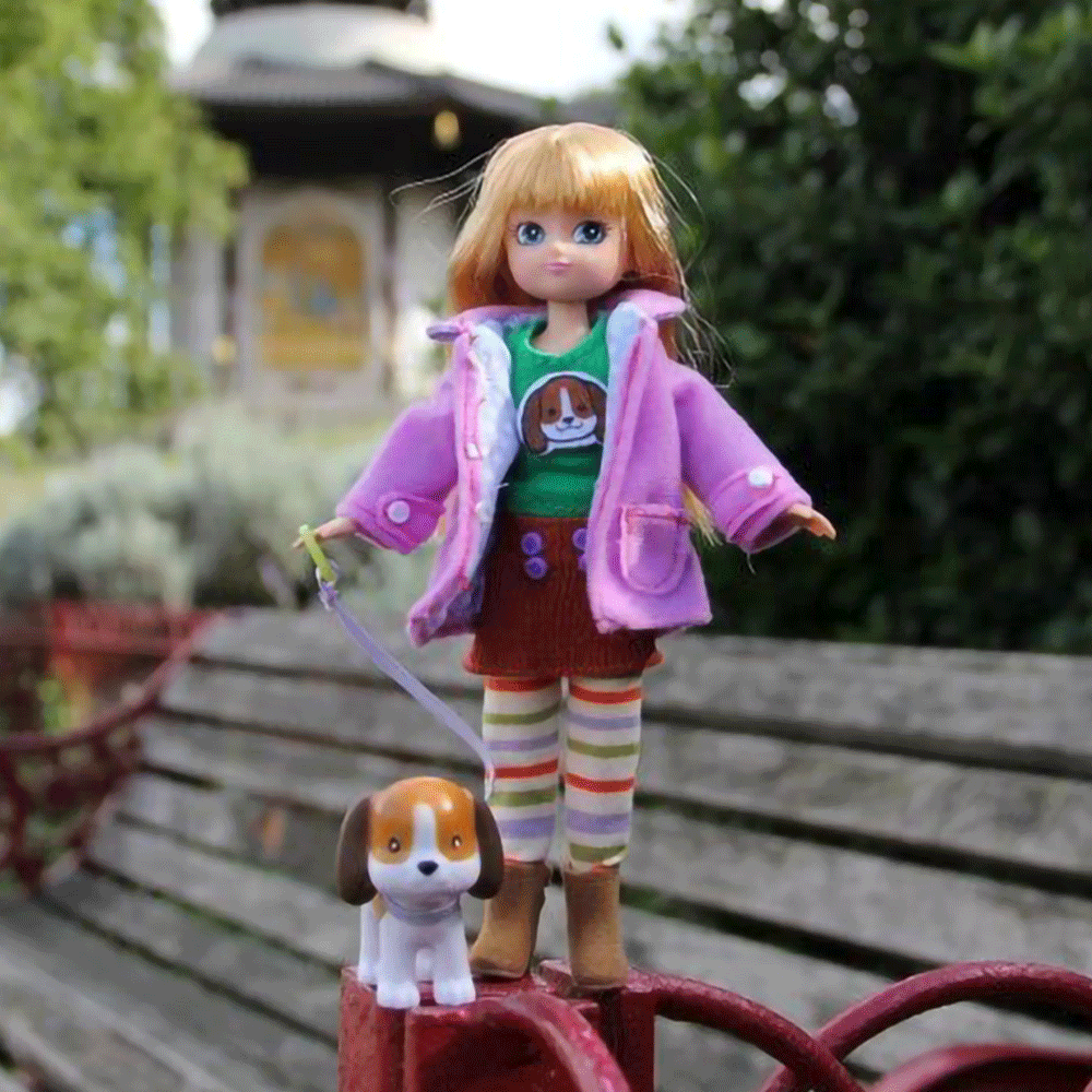 Lottie muddy top puddles doll