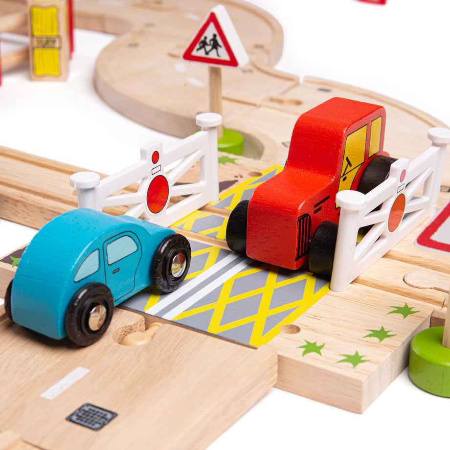 Wooden road sales track